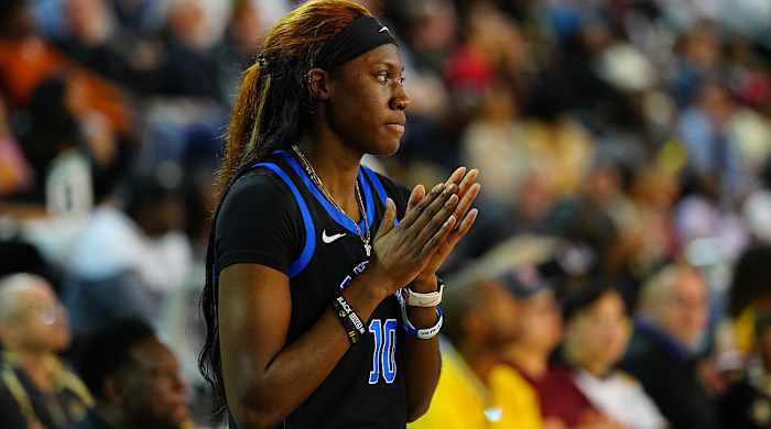 Rhyne Howard with Kentucky.